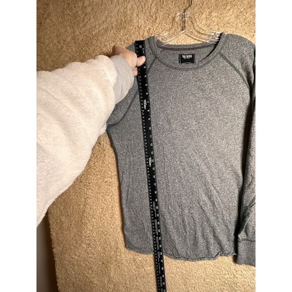 Todd Snyder Premium Cotton Heathered Gray LS Crewneck T-Shirt Casual Preppy Sz M - Picture 11 of 12